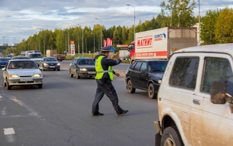 400 сотрудников ГИБДД будут нести дежурство в майские праздники