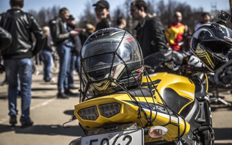 Открытие мотосезона в Кирове: байкеров благословил митрополит Марк