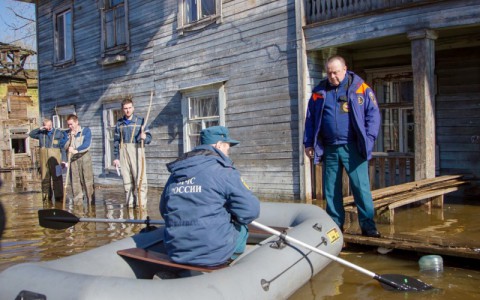 Паводок в Кирове: в 80 домах отключены газ, тепло и электричество