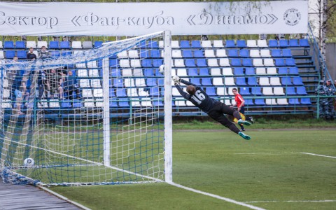 Фоторепортаж: "Динамо" (Киров) - "Зенит" (Ижевск)