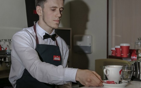 Кировский бариста: «В день могу выпить до 20 чашек кофе»