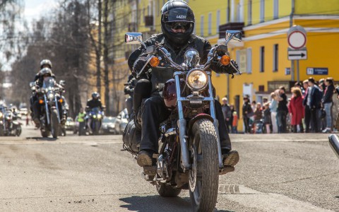 Кировские байкеры о расстрелянных пяти мотоциклистах: "Мы не будем усиливать меры безопасности"