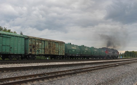 В Кирово-Чепецком районе с рельсов сошел поезд