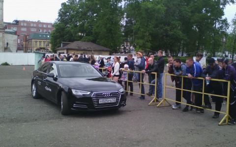 Фоторепортаж: в Кирове прошла «Битва на рулях»