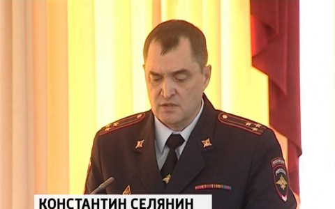 Стало известно, сколько зарабатывают руководители кировской полиции