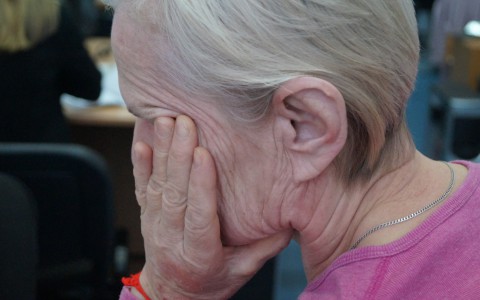 В Кирове пенсионерка ради мести подожгла соседский автомобиль