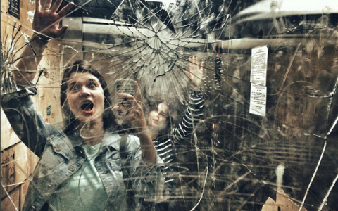 Четверг в Кирове: зомби - апокалипсис и скелет белки