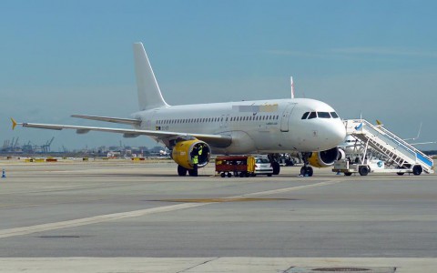 Стало известно, сколько будет стоить самый дешевый авиабилет из Кирова в Крым