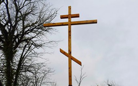 Вынесен приговор двоим кировчанам, которые установили на поклонном кресте чучело