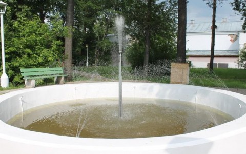 В центре Кирова появился новый фонтан
