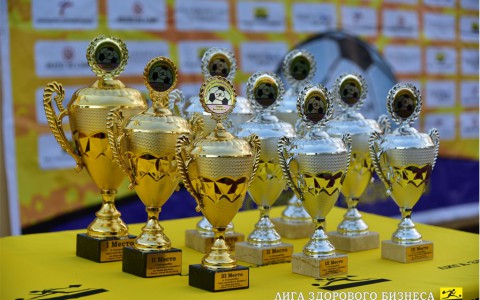 Чемпионат по футболу Лиги Здорового Бизнеса завершился розыгрышем Суперкубков