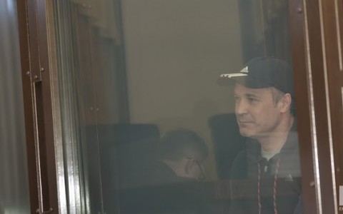 Прокопьев в суде спросил свидетеля о неточностях в показаниях, лидере группировки и взаимодействиях с полицией