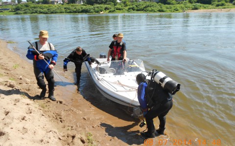 Спасатели нашли парня, который утонул возле Вересников