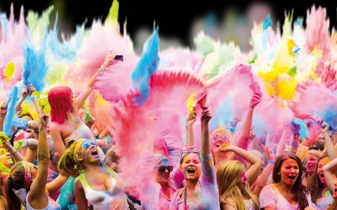 В Кирове снова пройдет фестиваль красок "Холи"