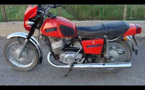 В Кировской области мотоцикл врезался в опору ЛЭП: погиб 24-летний парень