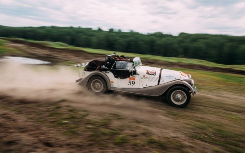 Через Кировскую область проехали участники ралли «Пекин-Париж 2016»