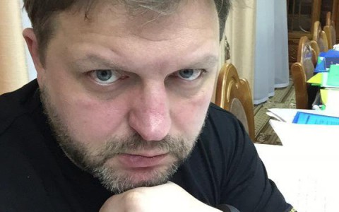 Никита Белых попросил написать ему письма в СИЗО