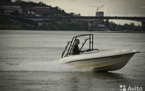 Топ-7 кировских катеров, выставленных на продажу
