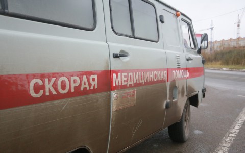 Женщина на иномарке сбила парня на пешеходном переходе и скрылась с места ДТП