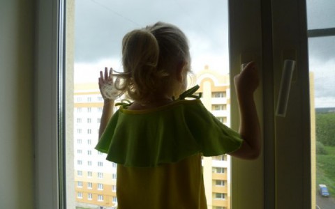 Две девочки в Кирове чуть не погибли, пытаясь стать феями Винкс