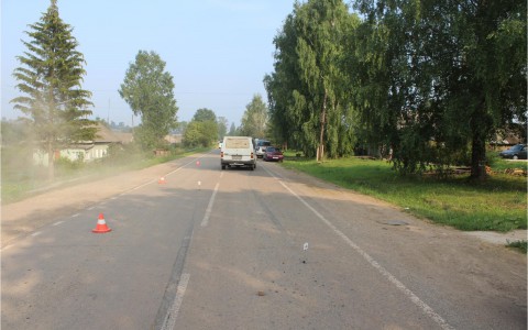 В Кировской области фургон сбил 4-летнюю девочку, которая выбежала на дорогу