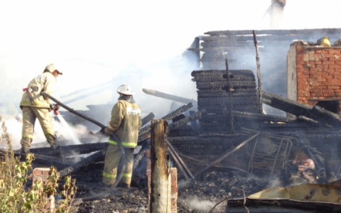 В пожаре в Кировской области погибла женщина