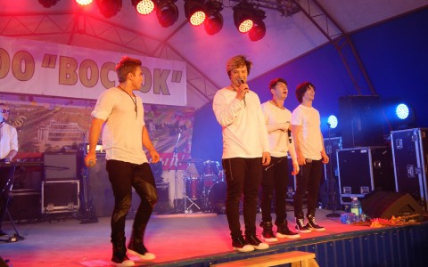 В Кировской области в День поселка выступила группа "На - На"