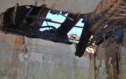 Пожар на Октябрьском проспекте: люди спят в квартирах без крыши