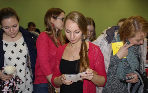 Кировские студенты смогут увеличить свою стипендию на 10 000 рублей