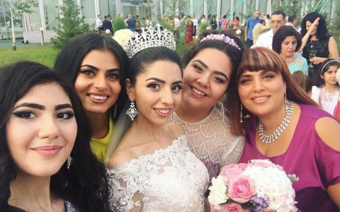 Свадьба года: кто устроил в Кирове роскошное торжество на 500 человек?