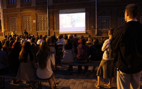 В Кирове отметят День кино: показы под открытым небом и киномузыка