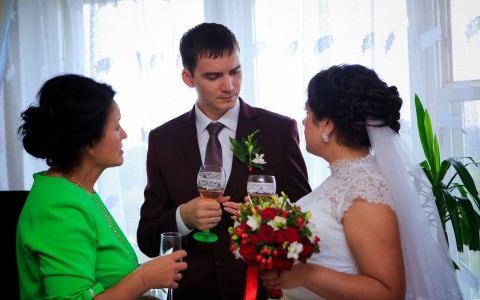 Заведующая детсадом, в котором отметили свадьбу: «Я лишь хотела помочь»