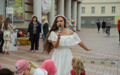 Фоторепортаж: горожане отмечают «Дни романтики на Вятке»