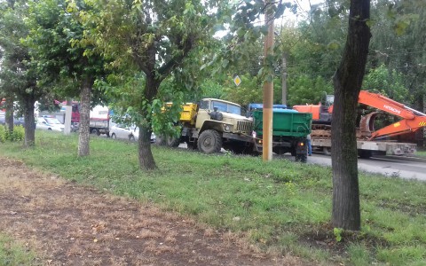 На Ломоносова из-за массового ДТП образовалась огромная пробка