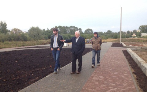 В Кирове открыли первый участок молодежного парка с велодорожками