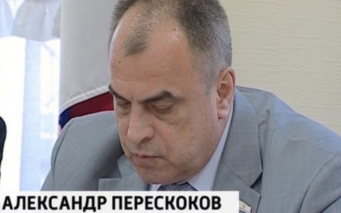 Главу администрации Кирова наградили за безупречную службу