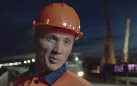 Кировчанин стал героем ролика о строительстве Керченского моста