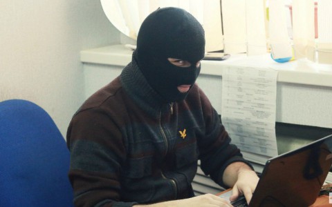 В Кирове суд вынес приговор 16-летнему подростку за посты, оскорбляющие веру