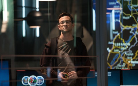 Топ кино на выходные: "Бриджит Джонс -3" и "Сноуден"