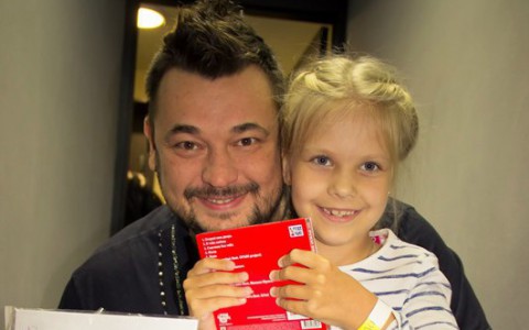 В Кирове солист группы "Руки Вверх" исполнил мечту  8-летней девочки