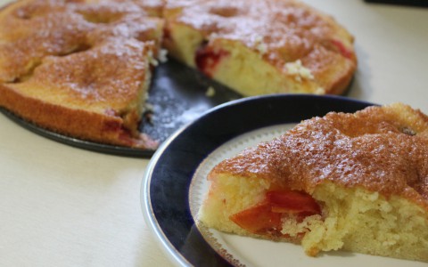 Пирог со сливами: осенний десерт