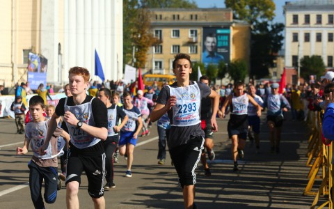 "Кросс нации" в Кирове: узнай себя на фото и получи билеты в кино