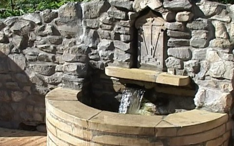 Роспотребнадзор нашел опасные вещества в родниках у Трифонова монастыря