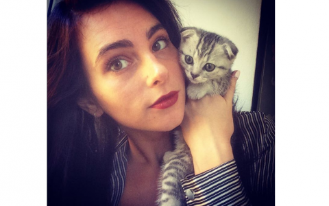 Вторник в Кирове: любимый питомец, бабушкины книги и солнце на плечах