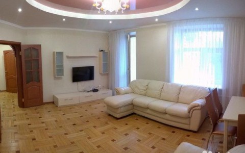 13 фото самых дорогих съемных квартир в Кирове