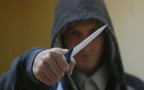 В Кировской области пациент психиатра жестоко убил свою соседку на улице