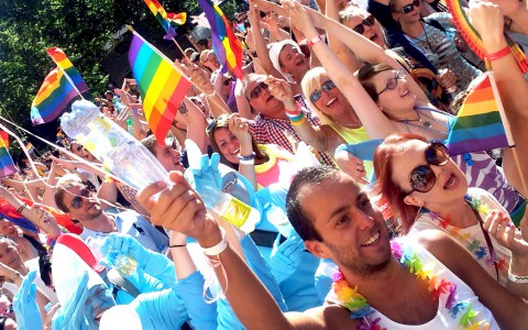 Активист подаст в суд на администрацию Кирова за отказ в проведении гей-парада