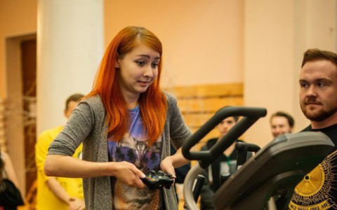 Кировская девушка-геймер рассказала о любимой игре, сутках без сна и отношении парней