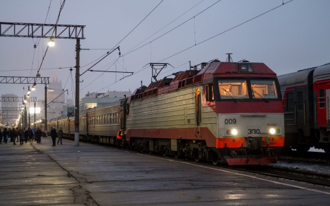 Из-за плохой погоды в Кировской области задерживаются поезда