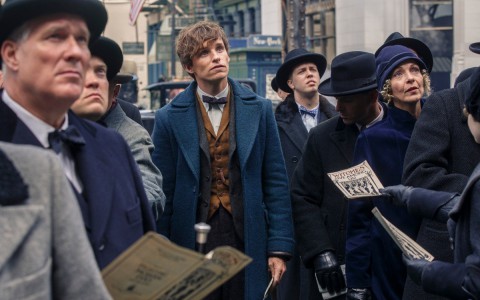 "Смена" в день премьеры "Фантастических тварей" организует парад магов